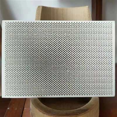 Infraqizil keramik plastinka 13x150x200mm